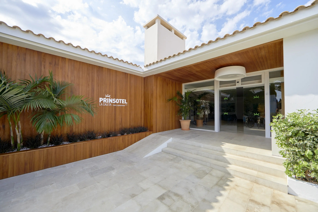 Prinsotel La Caleta Hotel And Apartments