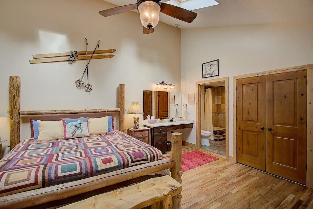The Engen Hus Bed & Breakfast by null