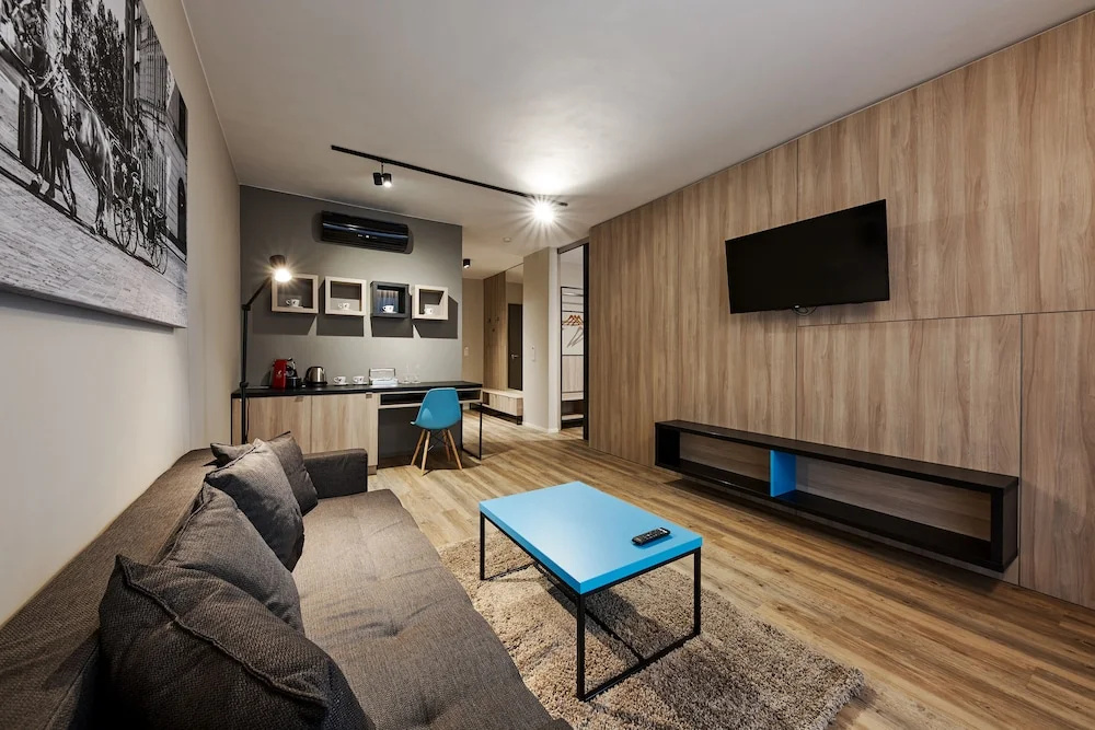 Suite with balcony