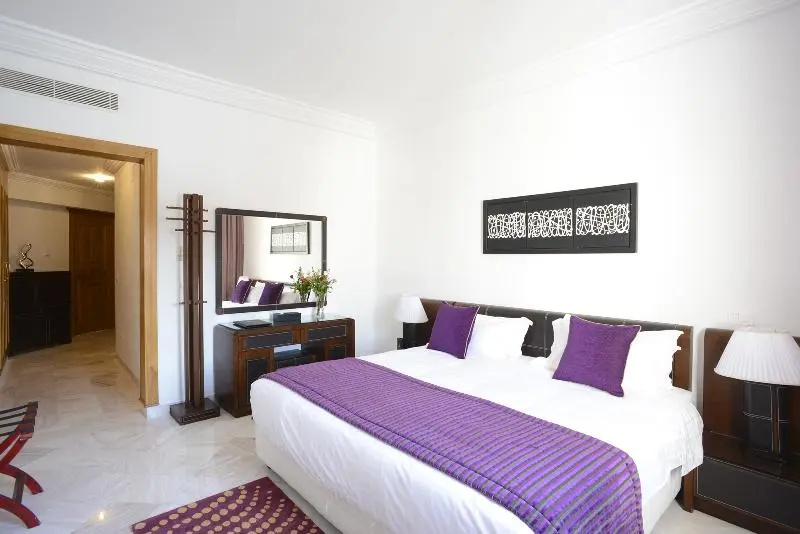 Executive Double room with balcony (full double bed)