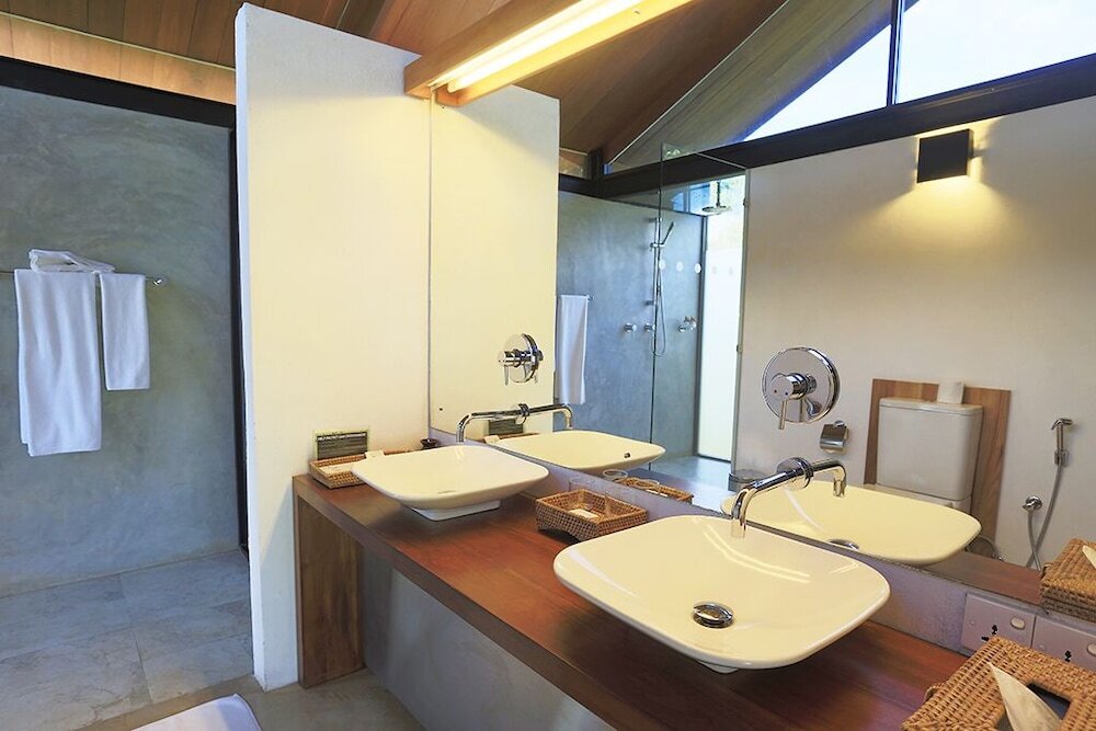 Kalundewa Retreat