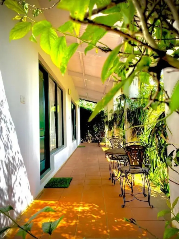 Deluxe Double room with land view (full double bed)