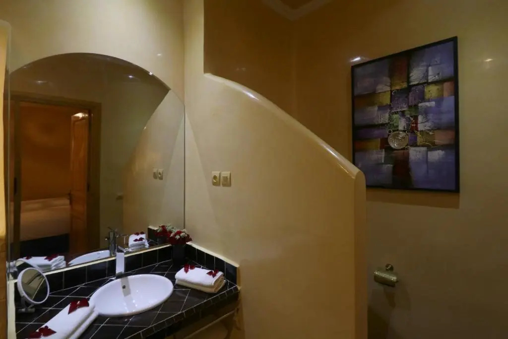 Standard Double room (full double bed)