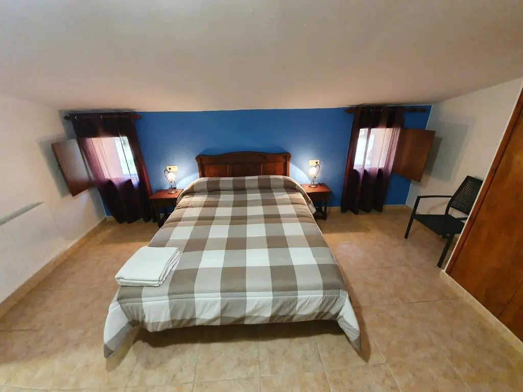 Economy room