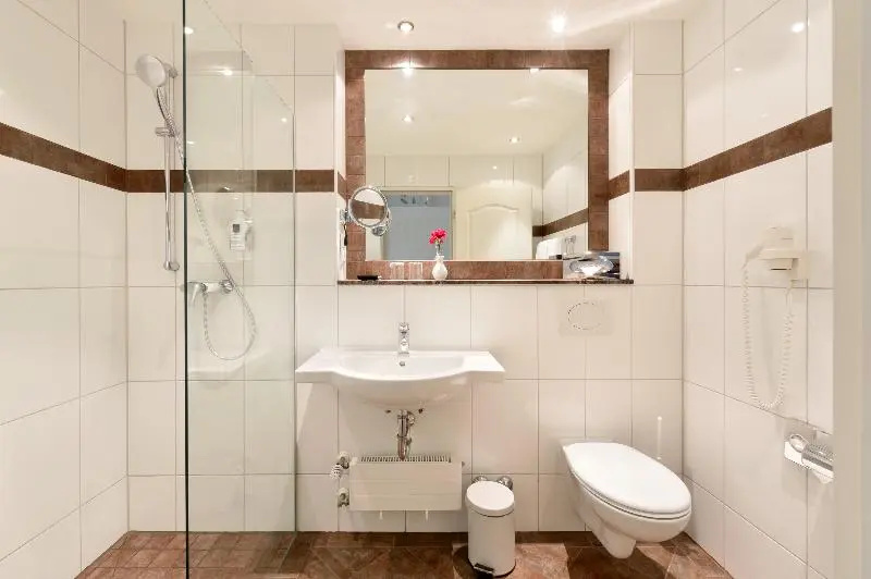 Hotel Vitalis by AMEDIA - Chambres