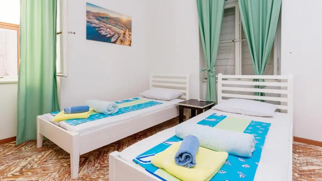 Standard Double room (twin beds)