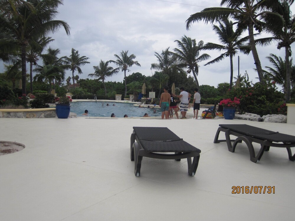 Beach & Waterfront