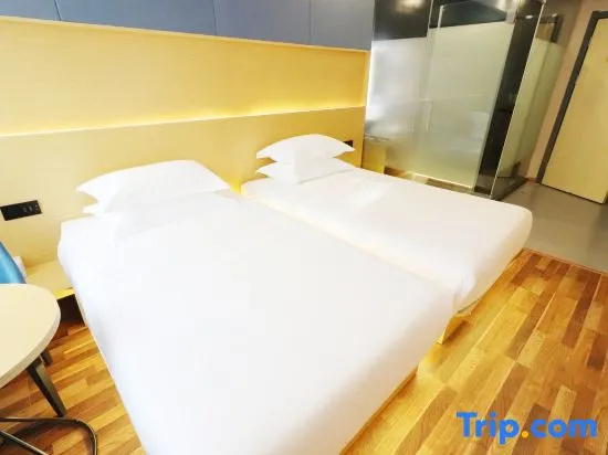 Business Double room (twin beds)