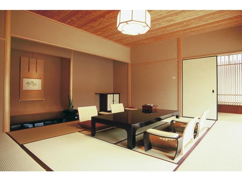 Hiiragiya - 4