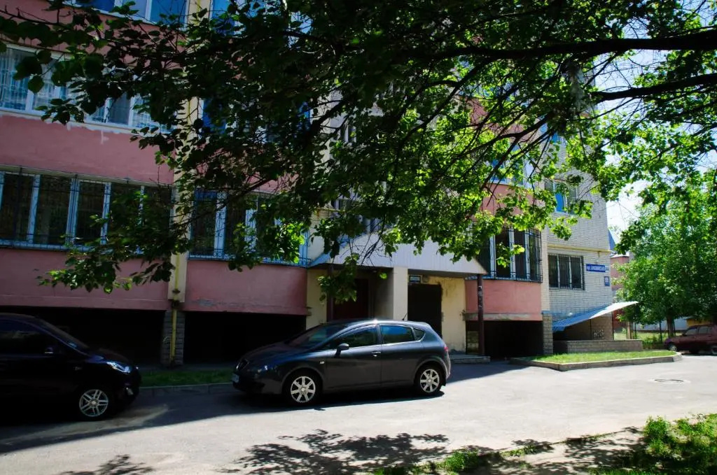 Babylon Apartment on Bukovinskaya Street