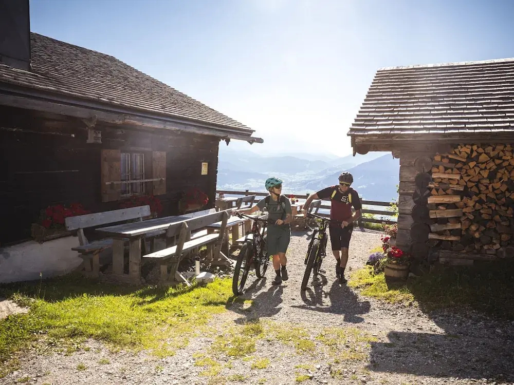 Cozy Saalfelden Stay Mountain Panorama