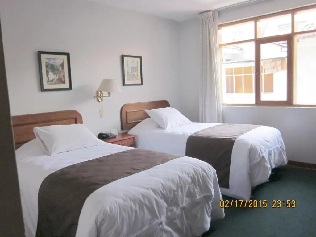 Emperador Plaza - Chambres