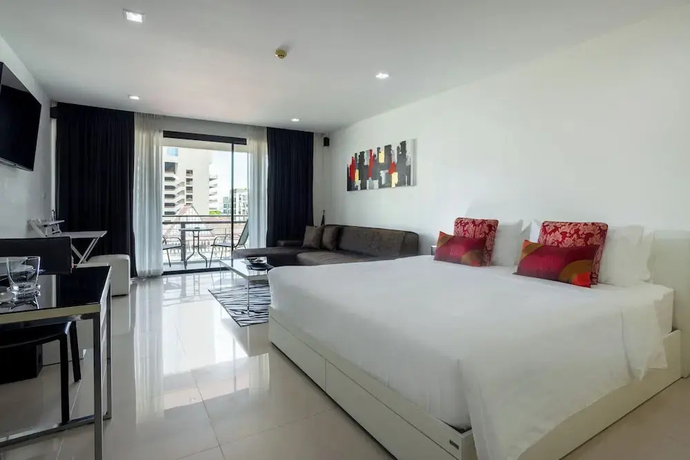 Двухместный люкс Deluxe с балконом двуспальная кровать в Citismart Luxury Apartments