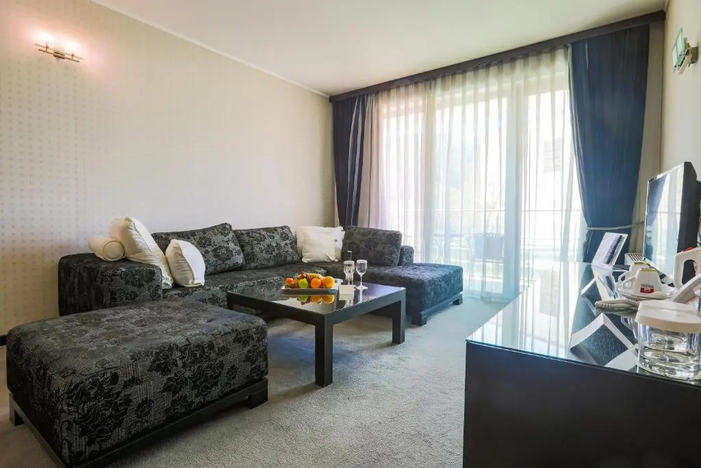 Standard Suite