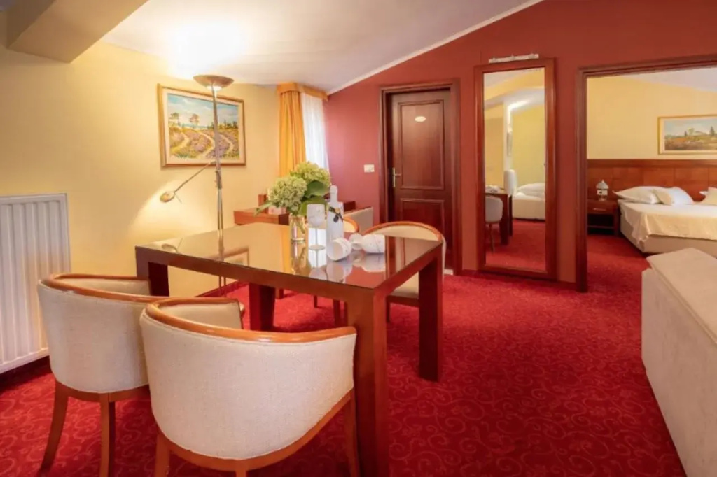 Hotel photo 20