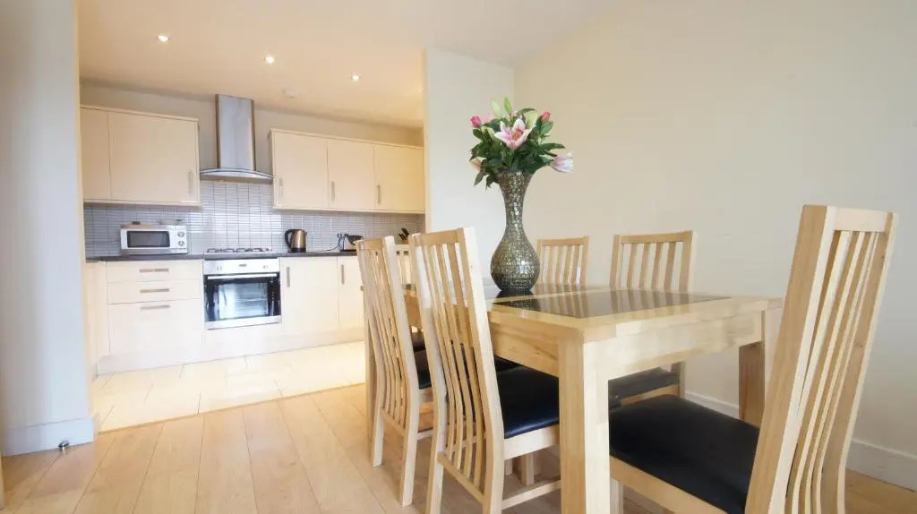 Lodge Drive Apartments - Chambres