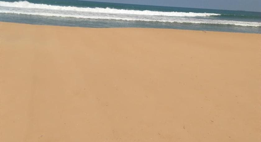 Beach & Waterfront