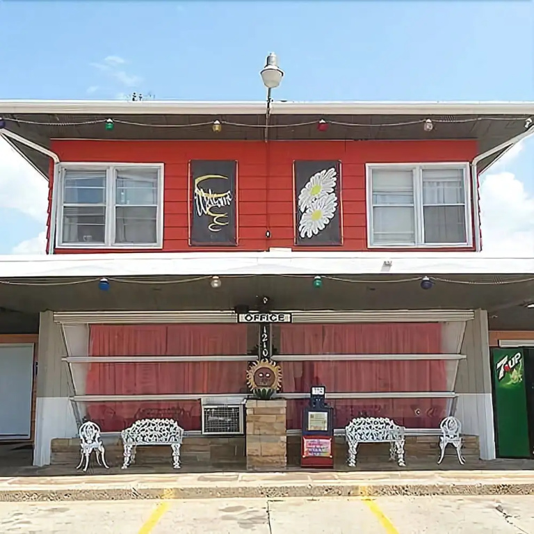 Broadway Inn Yankton