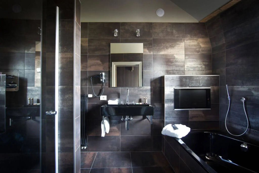 Main Street Hotel - фото 9