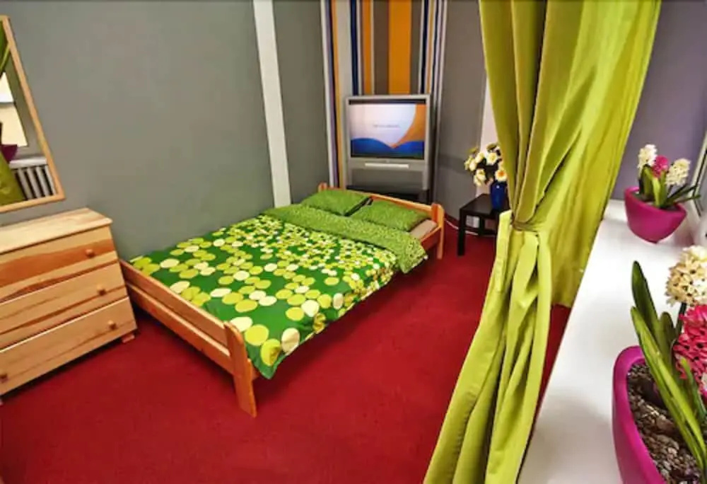 Double room (full double bed)