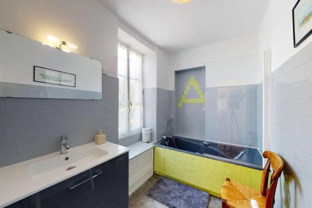 Afficher la photo 8 — Le Vieux Colombier, 4 étoiles Face mer SPA OPTION billard accès plage, société La clef decamp