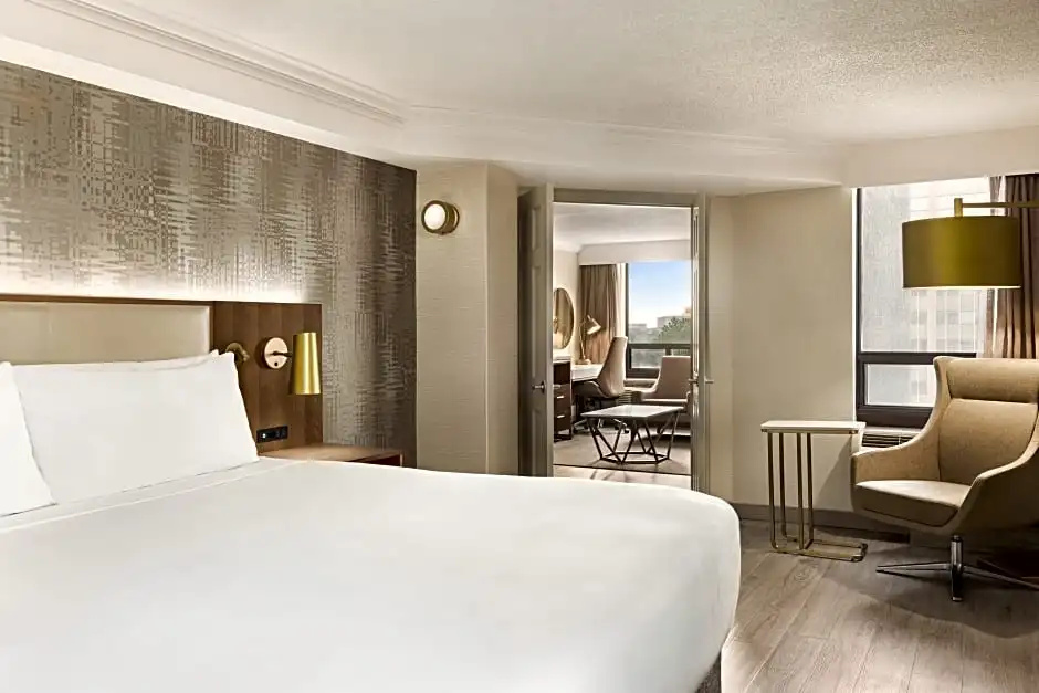 Crowne Plaza Toronto Airport by IHG - Chambres