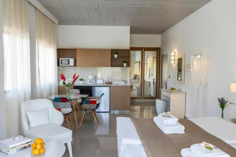 King Jason Paphos - Designed for Adults By Louis Hotels - Chambres