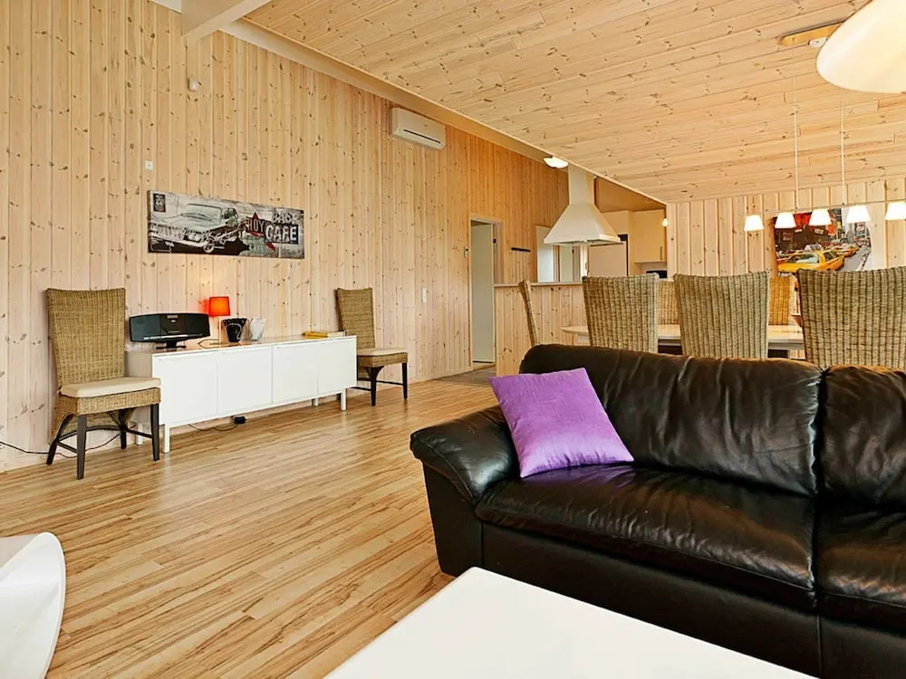 Modern Holiday Home in Rodby With Sauna - фото 9