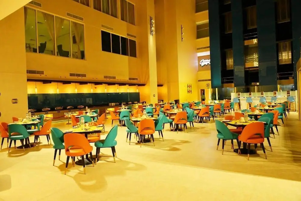 Fortune Atrium Hotel 37