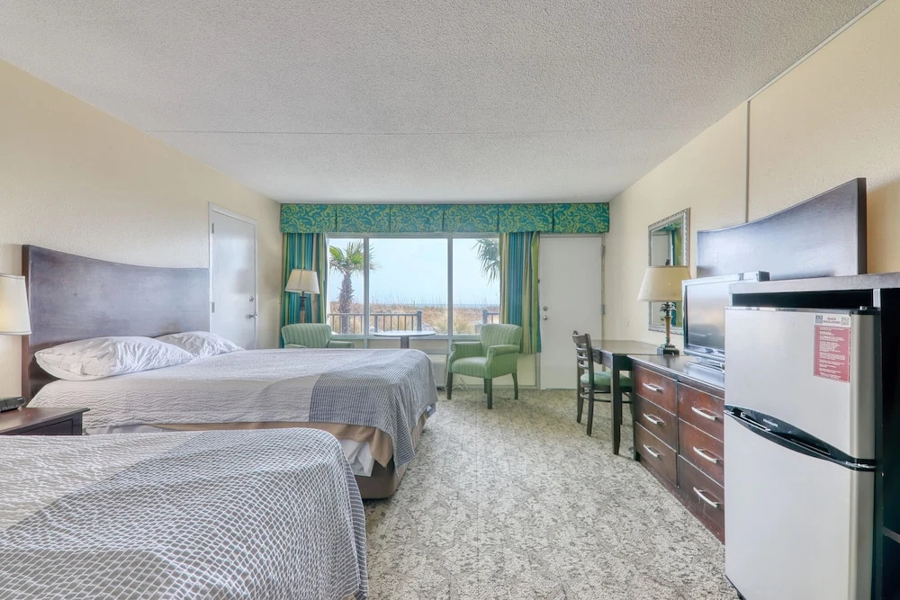 Classic Double room (full double bed)