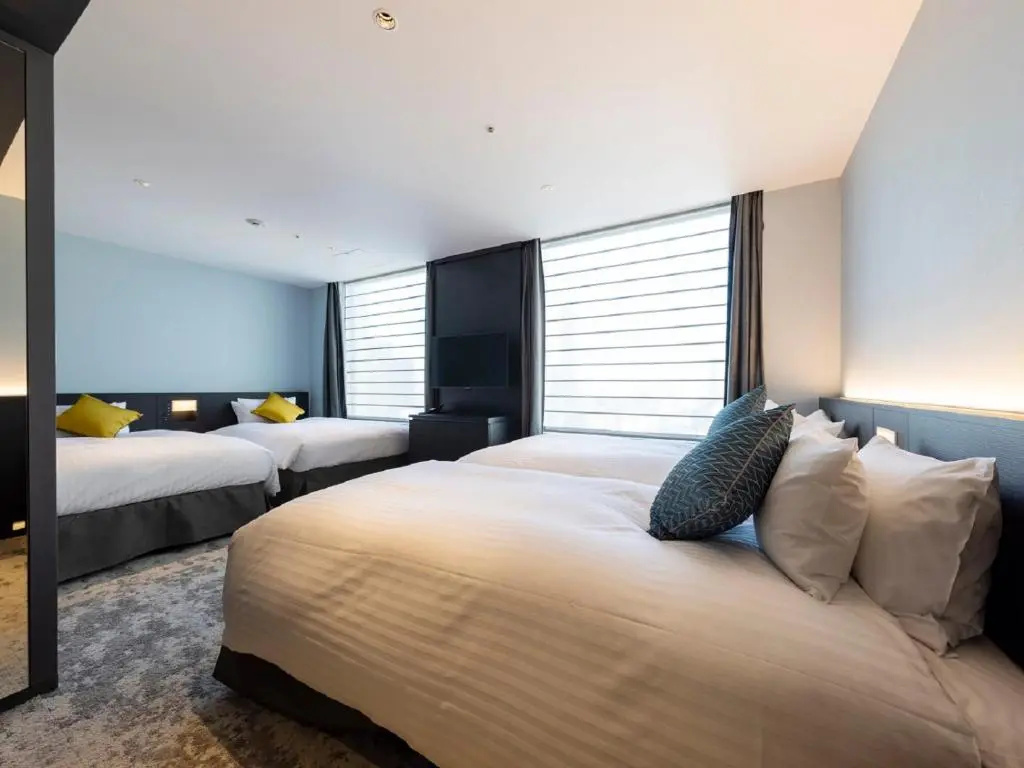 Standard Triple room