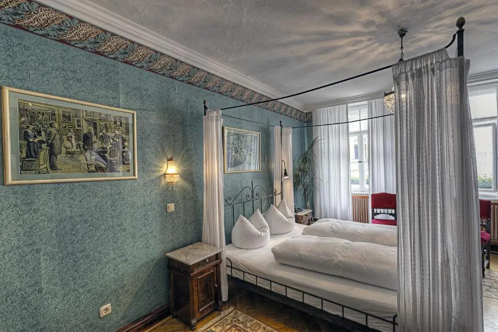 Hotel Orpha E Groayes Haus - Chambres