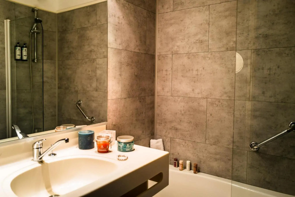 Hôtel Valdys Thalasso & Spa - les Pins - Général