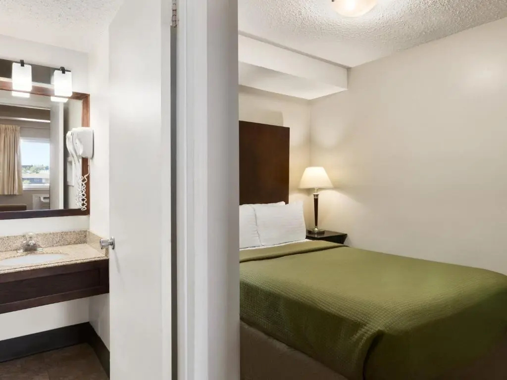 Superior Double room (full double bed)