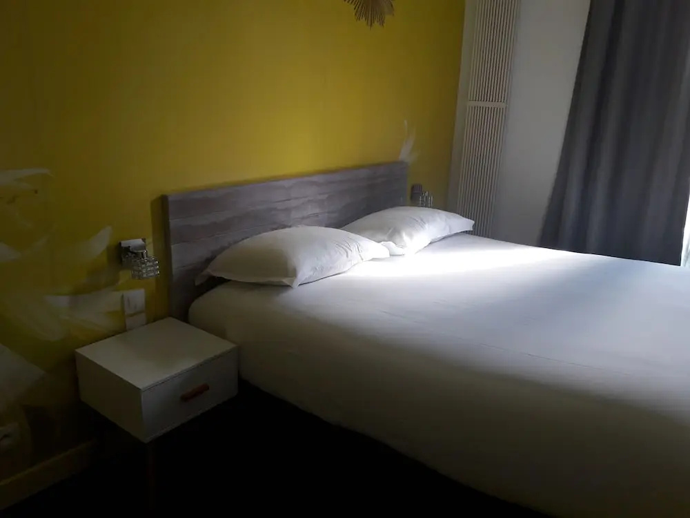 Comfort room