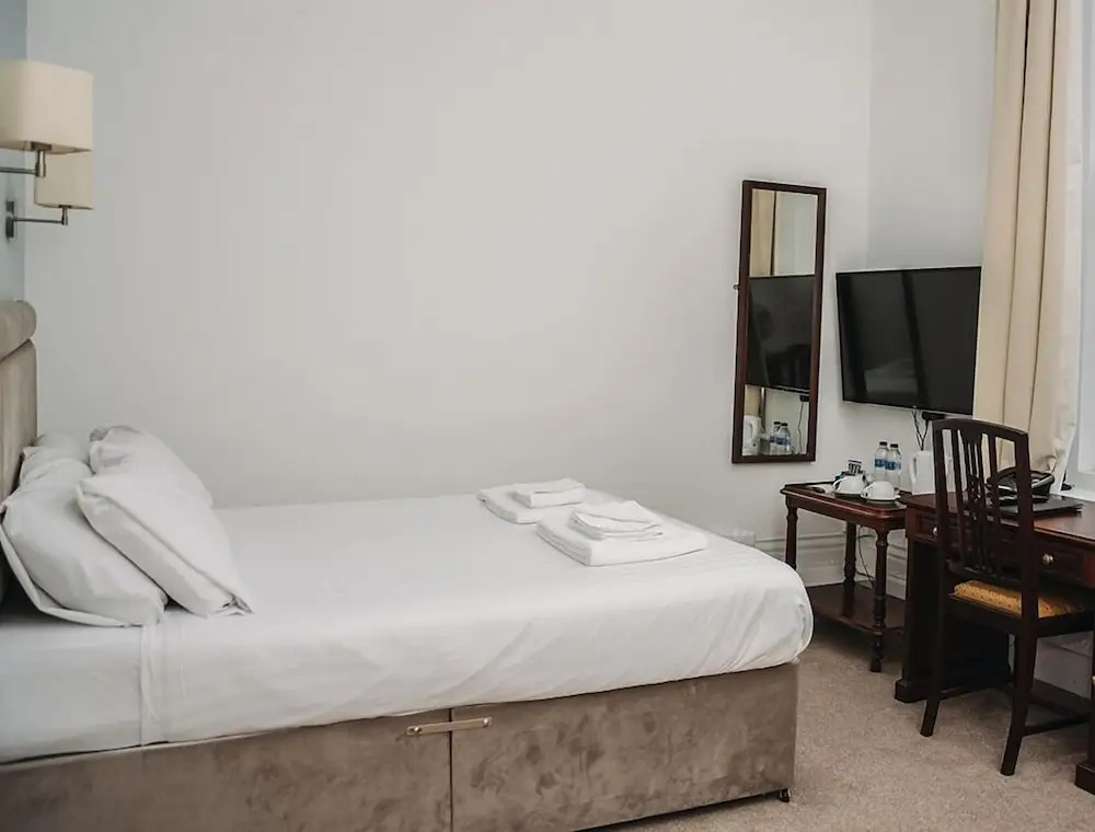 Keppels Head Hotel — 1