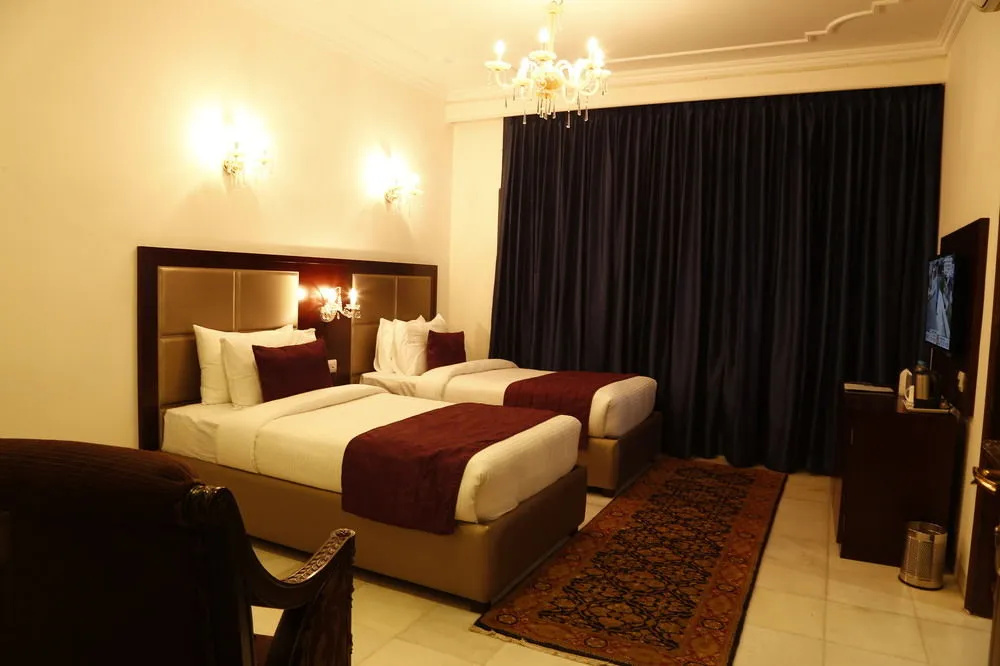 Hotel Africa Avenue Anand Lok - Général