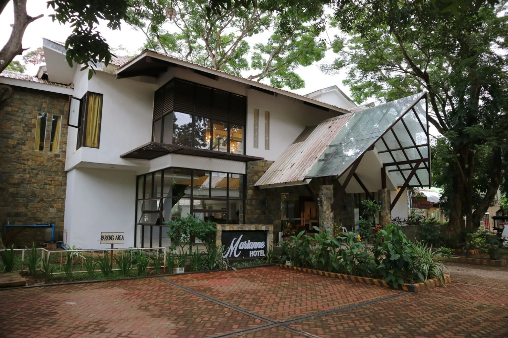 Marianne Hotel
