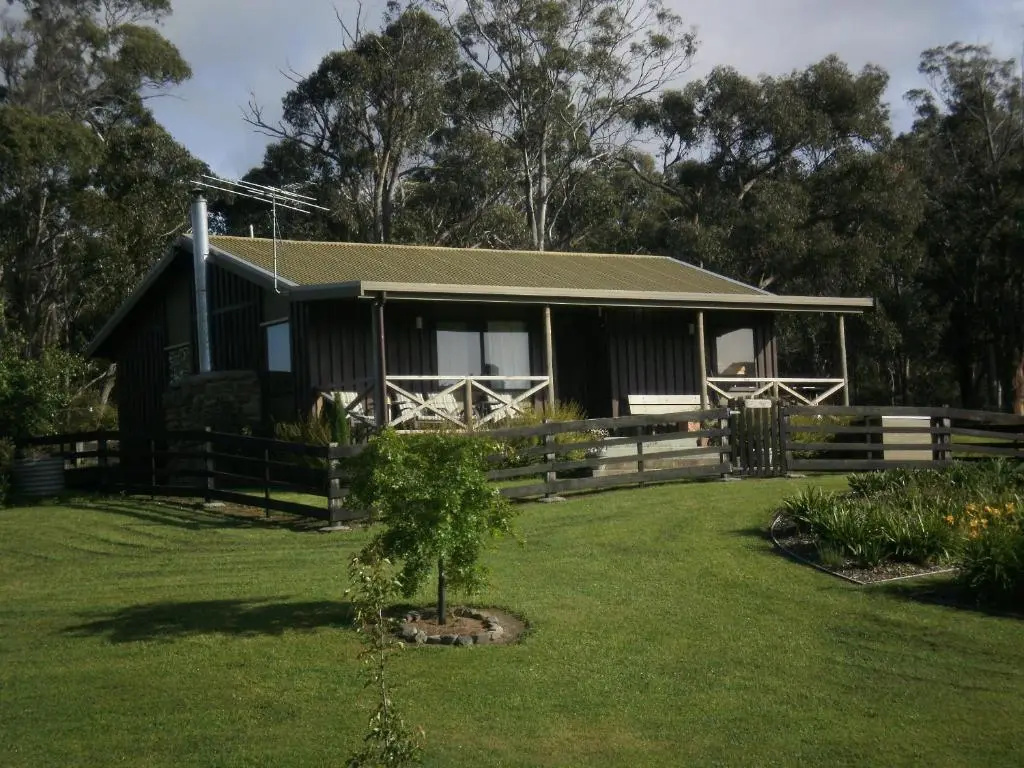 2 Bedrooms Cottage