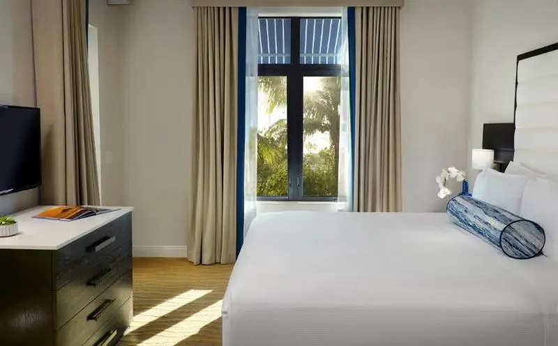Superior Double room with balcony (full double bed)