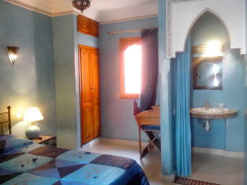 Standard Double room with balcony (full double bed)