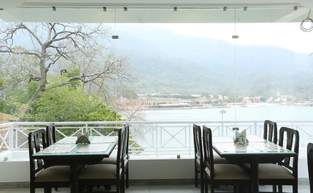 Balcony & Terrace