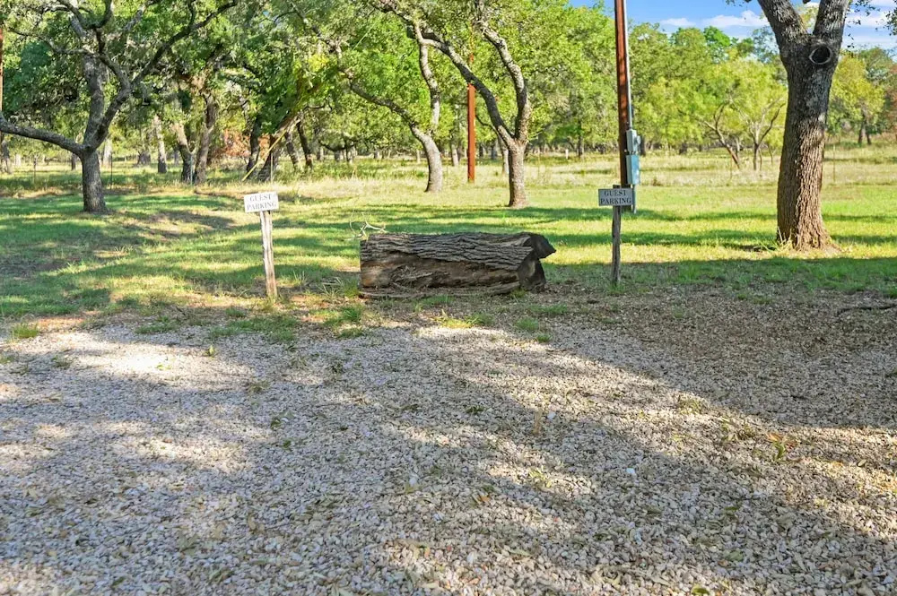 Ab Butler - Both Suites 2 Bedroom Cabin by RedAwning