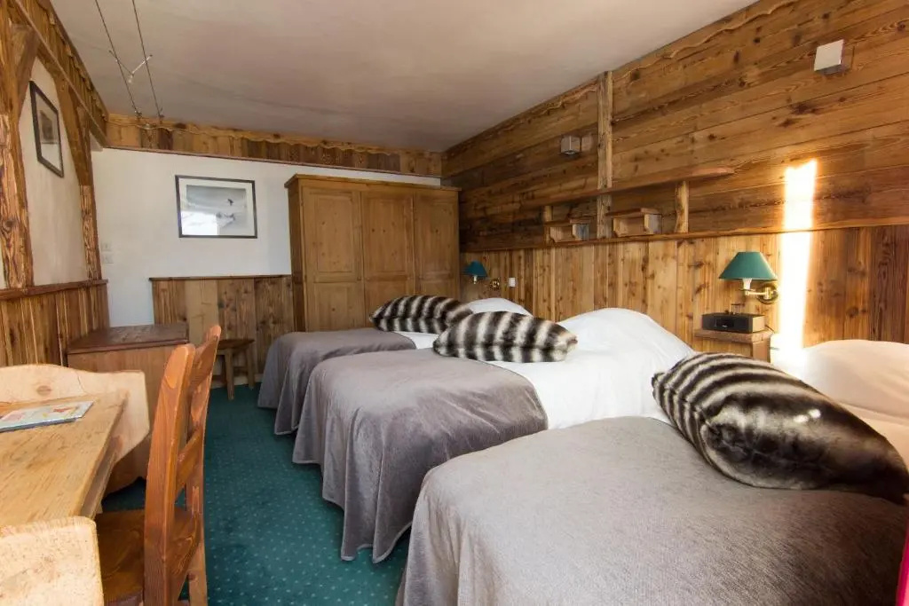 Hôtel des 3 Vallées - Chambres