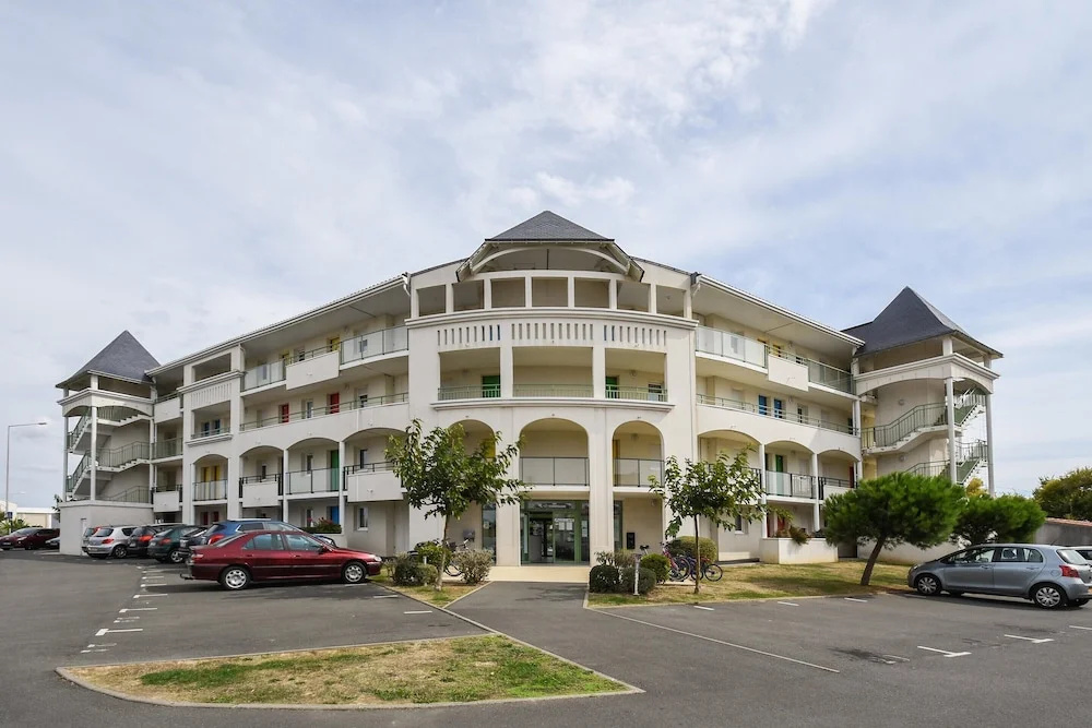 Voir la photo 1 — Coastal Apartment for Family Stay