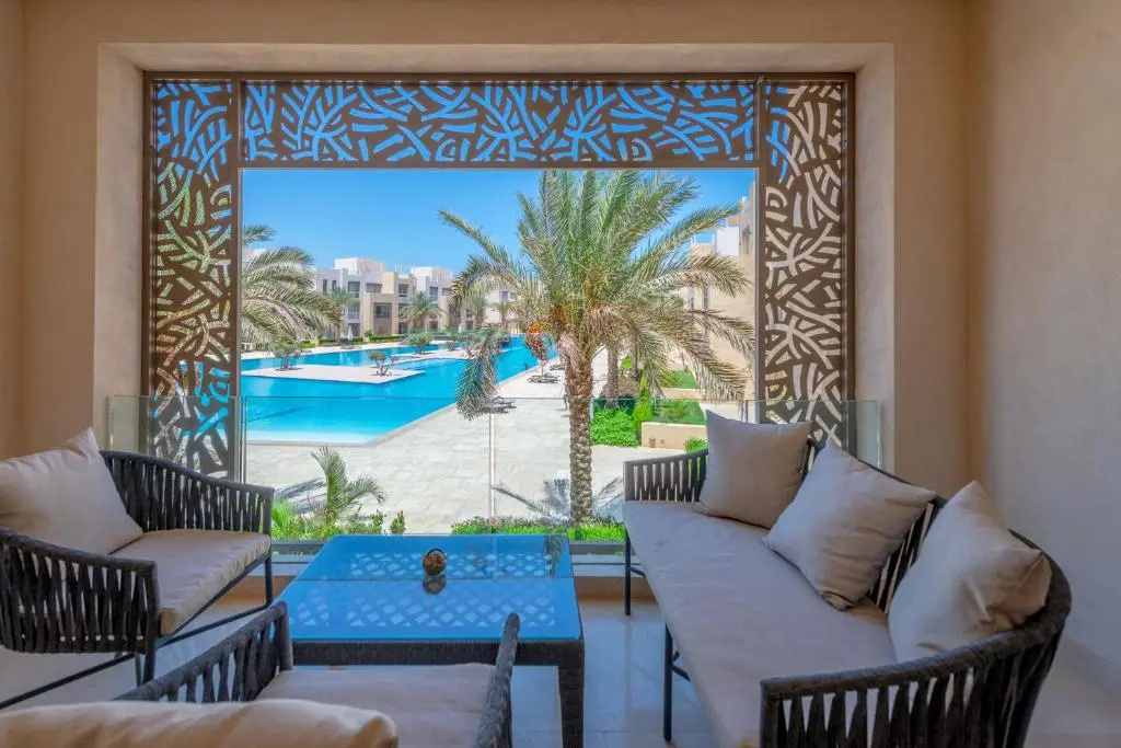 Elegant 2-Bedroom Apartment in Mangroovy, Pool & Beach