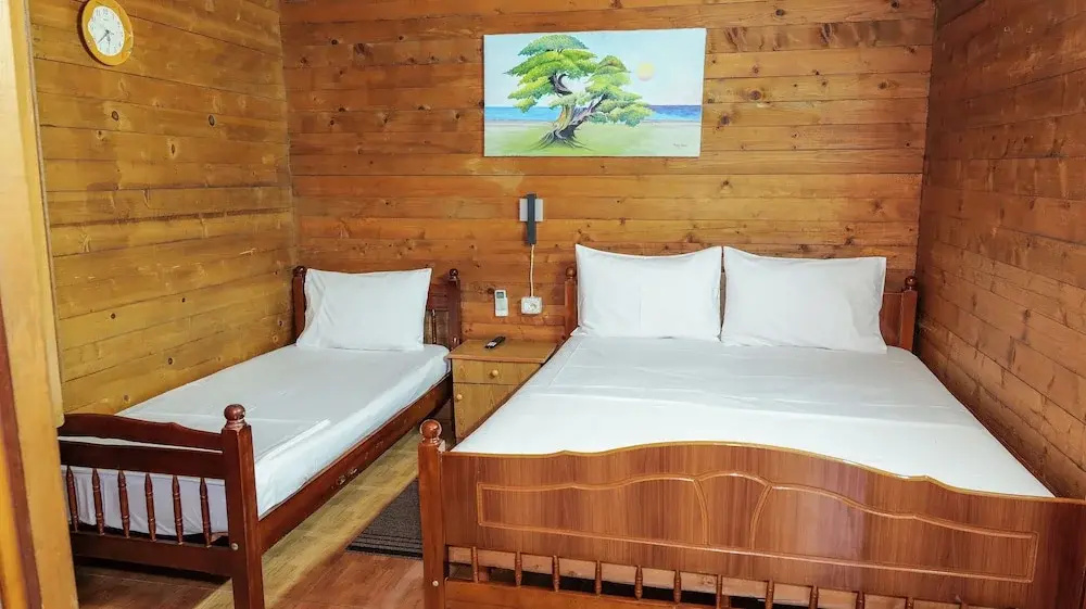 Economy room