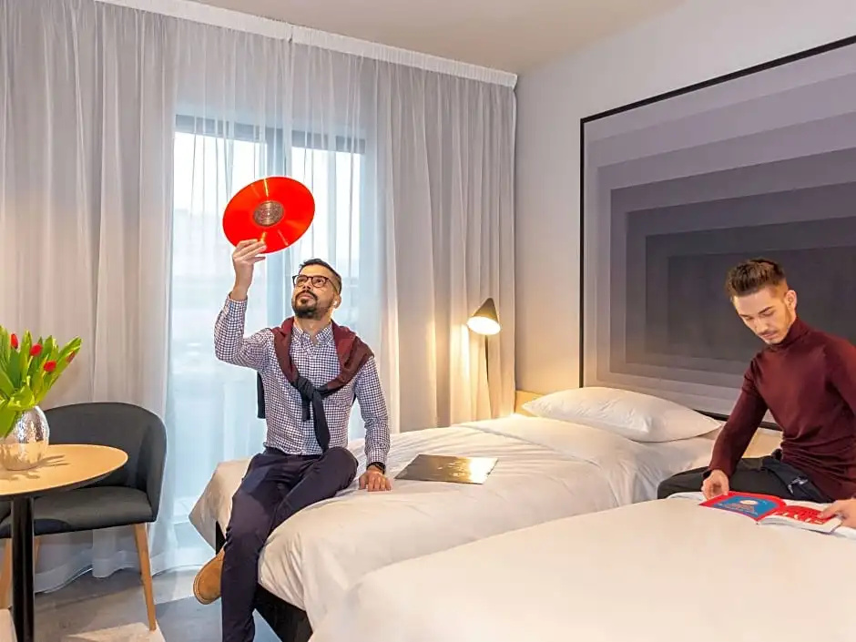 Double Suite with view (twin beds)