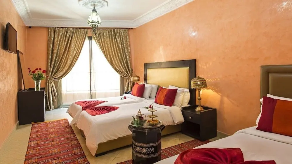 Double Junior Suite (full double bed)