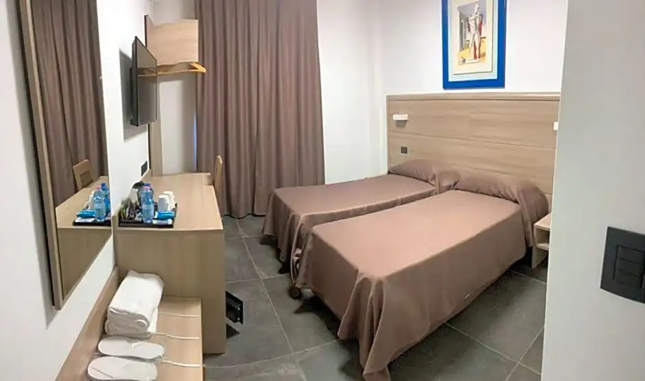 Hotel Tiby - Chambres